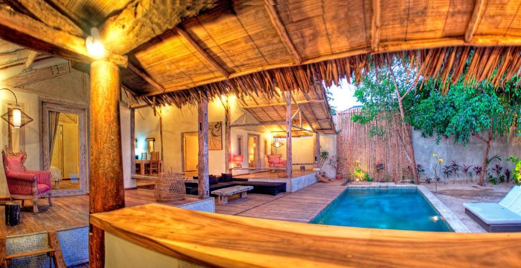 Villa Rumah Rinda Гили Траванган Номер фото